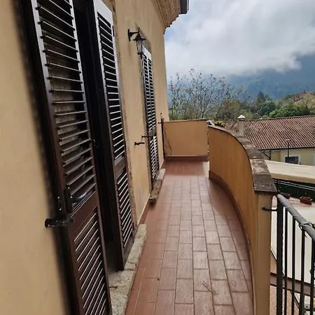 Bilocale Con Cucina E 4 Letti *